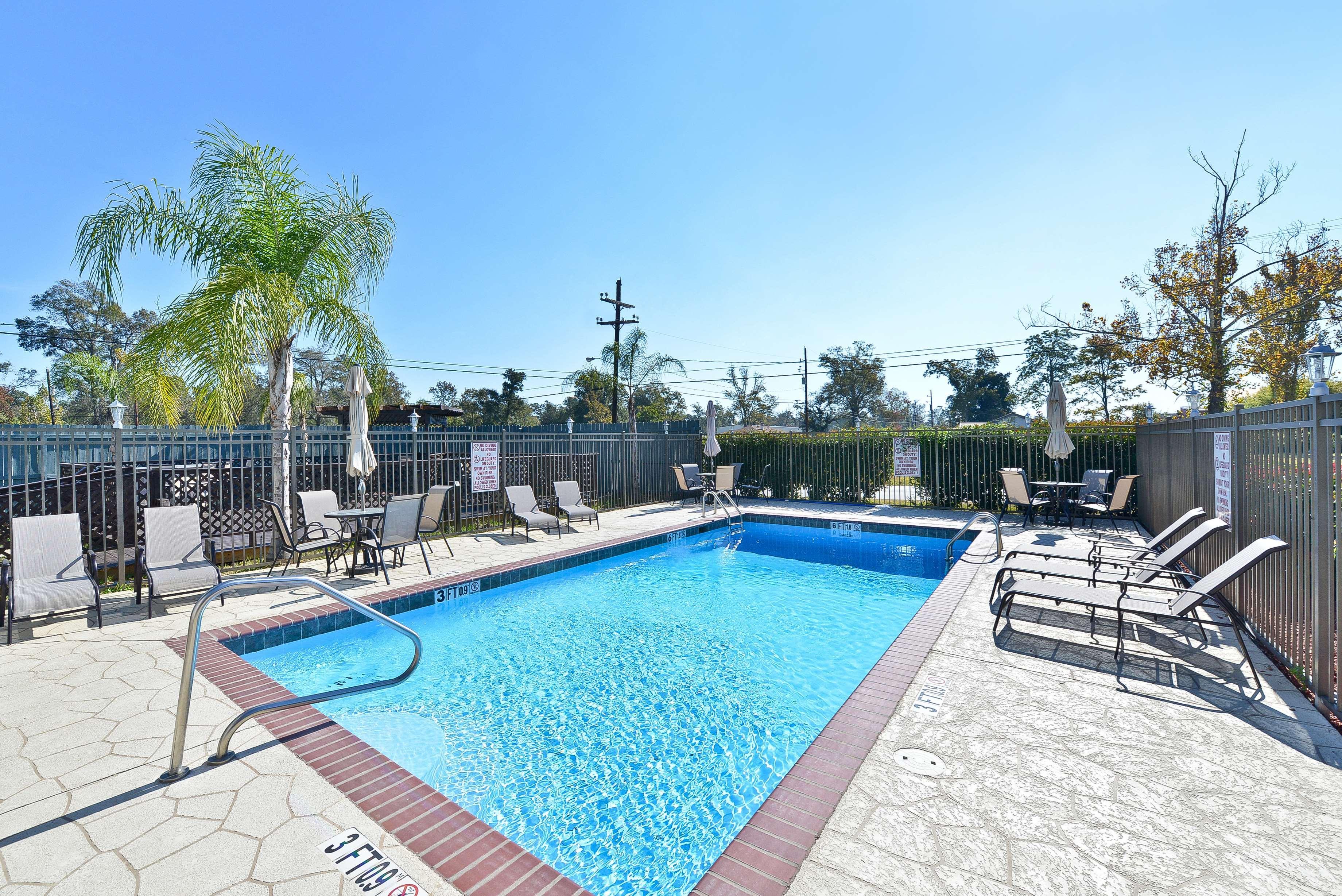 Best Western Plus Orange County Vidor Luaran gambar